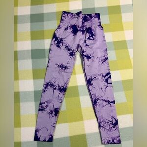 Juniors Purple Tie-Dye Leggings Size Small